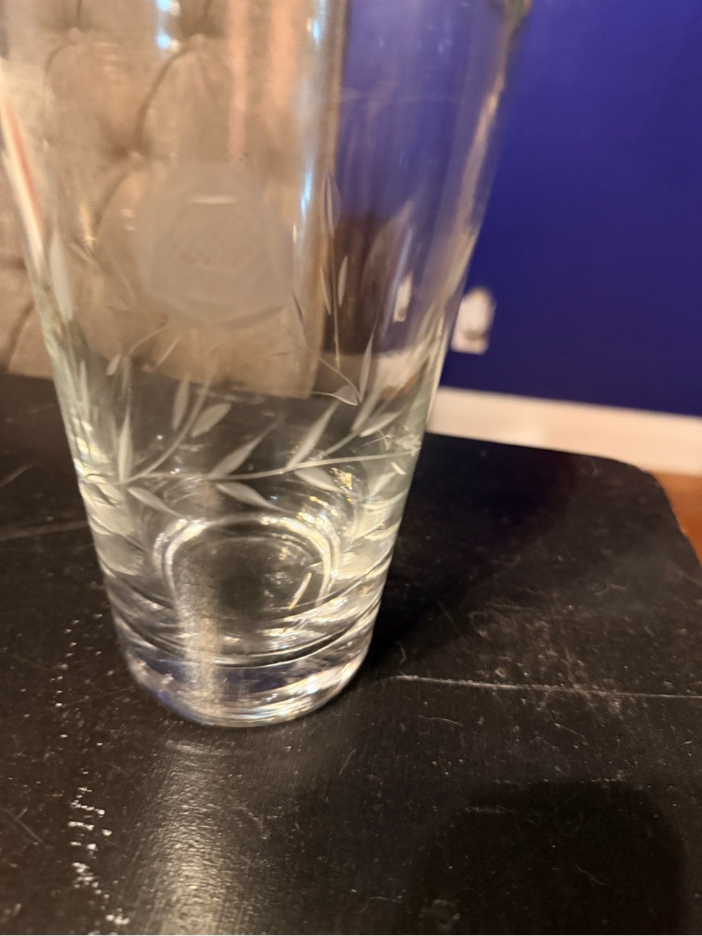 Vintage Clear Glass Cocktail Shaker with Silver-Tone Lid - Picture 3 of 3